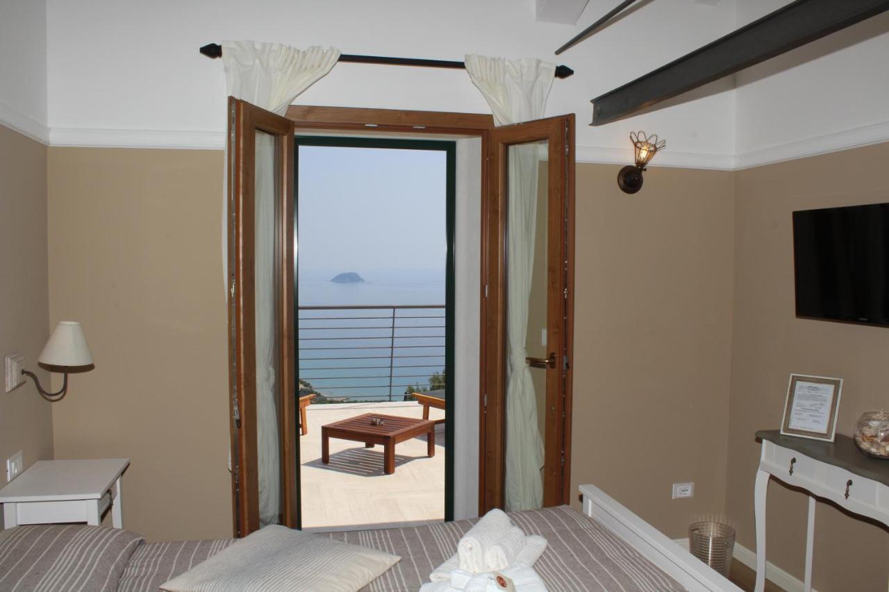 Il Nido Rifatto Bed & Breakfast ไลเกวญา ภายนอก รูปภาพ