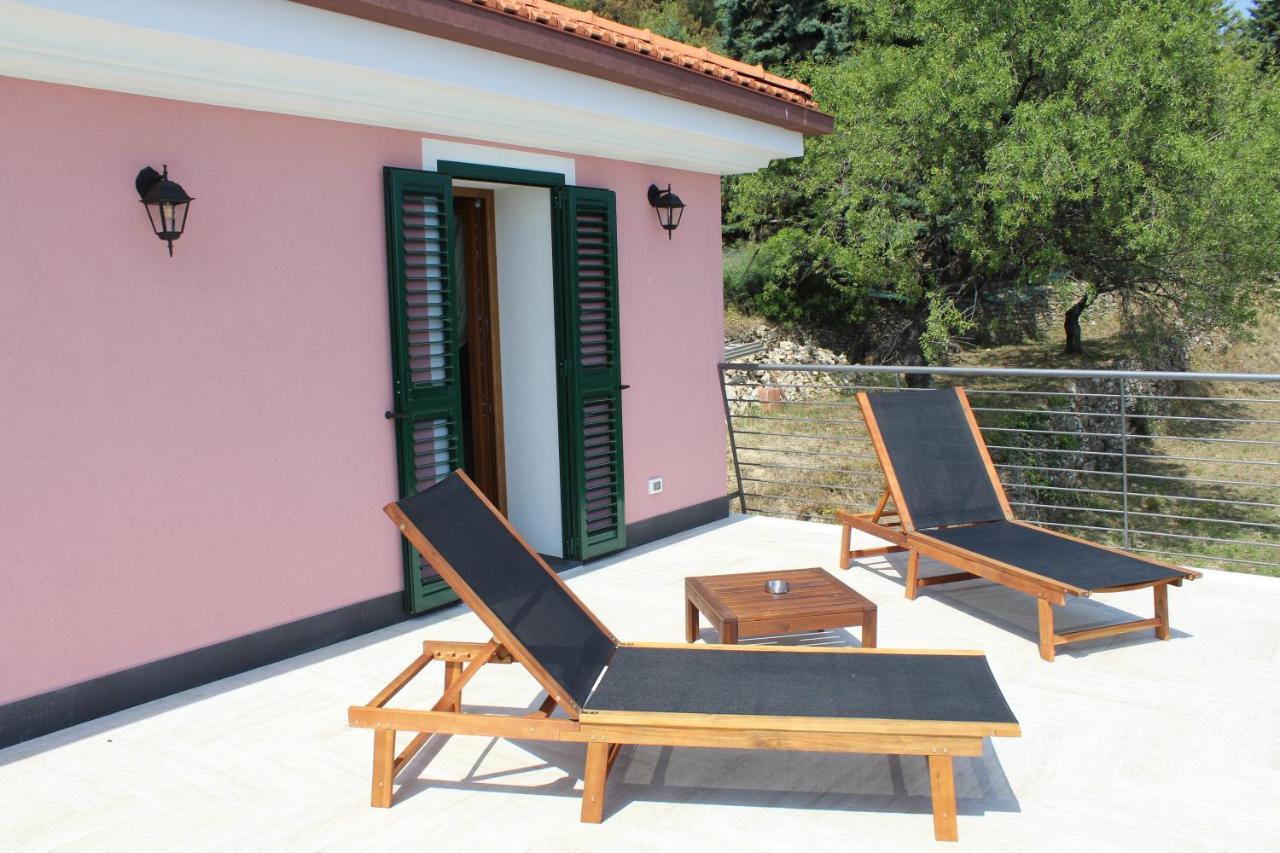 Il Nido Rifatto Bed & Breakfast ไลเกวญา ภายนอก รูปภาพ